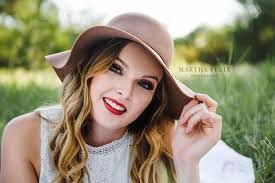 Yolanda Lake's Instagram, Twitter & Facebook