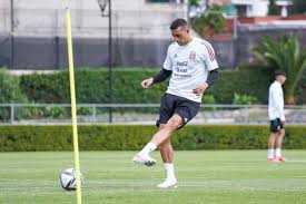 Jun 14, 2021 · chicharito y funes mori, en la prelista de la selección mexicana para la copa oro. Uno Mas Del Grupo Rogelio Funes Mori Protagonizo Un Divertido Momento Con La Seleccion Mexicana Minuto Deportes
