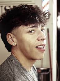 Edgar Hoyos's Instagram, Twitter & Facebook