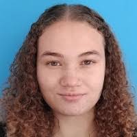 Lauren Binns's Instagram, Twitter & Facebook