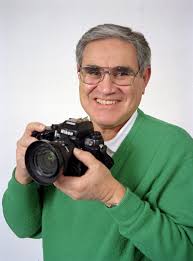 Journalism Alum Describes "One of the Most Interesting Jobs in the World"