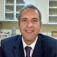 3800+ perfiles de «Corrales»