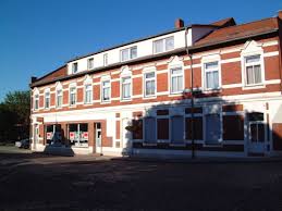 Ein großes angebot an mietwohnungen in bad lauchstädt finden sie bei immobilienscout24. 3 Zimmer Wohnung Zu Vermieten Naumburger Strasse 5 06246 Bad Lauchstadt Goethestadt Bad Lauchstadt Mapio Net