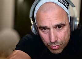 Daniel Corbin: voici les dernières nouvelles sur le designer