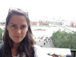 Stephanie Brabant's Instagram, Twitter & Facebook