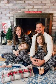 50 cute christmas outfits ideas to copy ecstasycoffee. Matching Christmas Outfits For The Whole Family Off 63