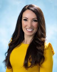 Katrina Holmes's Instagram, Twitter & Facebook