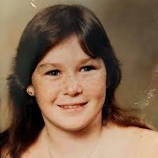 Leanne Walters's Instagram, Twitter & Facebook