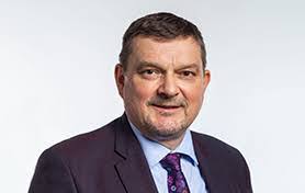 Eric Laboure's Instagram, Twitter & Facebook