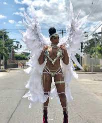 He posted a photo of the family with the two newborns and simply listed the children's names: Usain Bolt Girlfriend Kasi Bennett Sparks Frenzy In Boob Baring Carnival Costume Celebrity News Showbiz Tv Express Co Uk