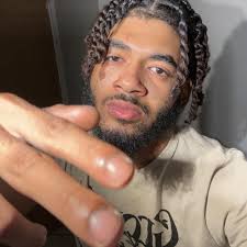 The Miami Heat tried to trade for Allen Iverson to pair him with Dwyane  Wade 😮 (via Udonis Haslem