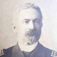 Estanislao León Bazán (–)