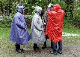 Pin Von Kamil Cechak Auf Capes In 2020 Regenjacke Regenponcho Regenmantel