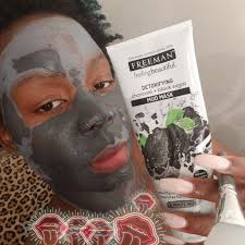 Foreo manuka honey ufo/ufo mini revitalizing face mask for ageing skin 6pices. Skin Care Freeman Mud Mask Skin Care Skin Mud Mask