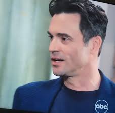 Character Name in TV Show Credits Possibly Related to Ross' College  Classmate