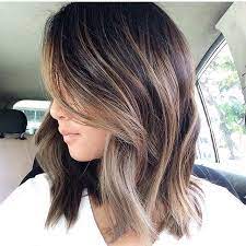Pin By Maria Rosa On Odezhda Short Hair Balayage Hair Styles Dark Blonde Hair Color
