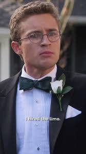 Julie Reller's Instagram, Twitter & Facebook