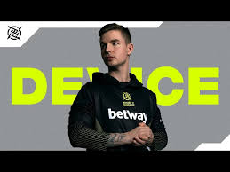 Source player who currently plays for astralis as the awper. Tbnbedbcciwuem