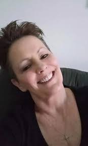 Sandra Tarr's Instagram, Twitter & Facebook