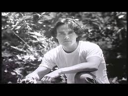 Maybe you would like to learn more about one of these? Brandon Lee War Der Sohn Von Bruce Lee Youtube