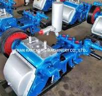 Bw250 Mud Pump Is a Horizontal Three Cylinder Double Acting Detroit Plunger  Pump Used for Drilling 200-300m Deep Water Wells
