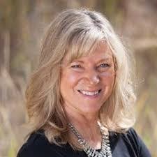 Cynthia Ebert's Instagram, Twitter & Facebook