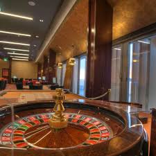 A thai massage, a beauty. Hotel Maestral Resort Casino Montenegro Bei Hrs Gunstig Buchen
