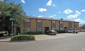 94% drive their car to work, 2% take public transportation, and 1% walk. Parmerton Apartments Lubbock Tx Apartments Com