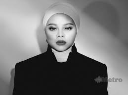 Istri raffi ahmad akui pernah sampai tak bisa menarik uang di atm. Doxnxvvkee D M