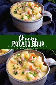 This Cheesy Potato Soup Makes A Huge Pot So You Can Enjoy It With Friends And Family During The Winter Mon Cheesy Potato Soup Cheesy Potatoes Baked Potato Soup
