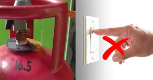 Ribuan gambar baru setiap hari sepenuhnya gratis untuk digunakan video dan gambar berkualitas tinggi dari pexels. Kalau Masuk Rumah Terhidu Bau Gas Jangan Sesekali Petik Suis Lampu Walaupun Dalam Gelap Vanilla Kismis