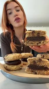 throwback to the red hair and the most delicious cookies in existence  (original recipe is part 37 in my sweet playlist 💋) #dessert #EasyRecipes  #veganfood