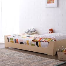 Although there are many designs you could choose from, in this article we will show you all you have to know about making a classic bulk bed out of common materials. Diy Montessori Floor Bed Natural Living Homestead