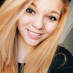 Marla Hays's Instagram, Twitter & Facebook