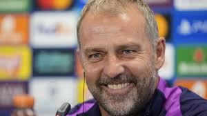 El Estrecho cede ante Thomas Patchett