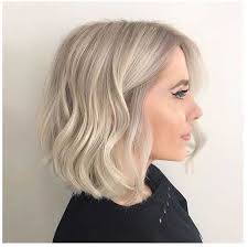Durch den stufenschnitt verleiht so ein frecher bob wie dieser selbst sehr feinem haar ein schönes, volles volumen. 15 Beste Suss Bob Frisuren 2020 Bob Frisur Bob Frisur 2018 Bob Frisur Ab 60