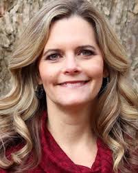 Jill Gill's Instagram, Twitter & Facebook