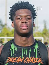 Gavin Hill's Instagram, Twitter & Facebook