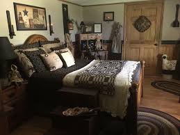 Pin By Lindsay Oliver On Primitive Decor Primitive Bedroom Bedroom Decor Cozy Bedroom