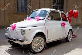 Mieten sie einen oldtimer für ihre hochzeit. Kleine Hochzeit Auto Oldtimer Fur Nur Geheiratet Lizenzfreie Fotos Bilder Und Stock Fotografie Image 18430870