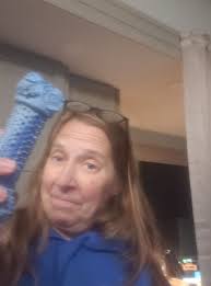 using phone flashlight to find lost phone