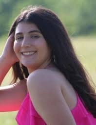 Kaylee Welch's Instagram, Twitter & Facebook