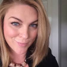 sally earl (@pearlsgirl)