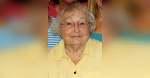 Molly L Saunders Obituary Visitation Funeral Information