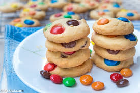 Resepi kuih raya bergambar ini boleh sahaja anda cari dan dapatkan cara murah di internet. Resepi Biskut M M Rangup