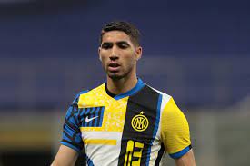 Hakimi fifa 21 is 21 years old and has 3* skills and 2* weakfoot, and is hakimi's price on the xbox market is 4,400 coins (2 min ago), playstation is 3,700 coins (36 min ago) and pc is 4,500 coins (24 min ago). Psg Inching Closer And Closer To Achraf Hakimi Transfer Reports We Ain T Got No History
