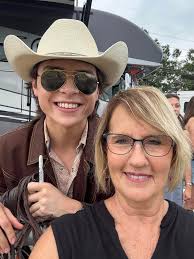 John Foster's Idol Dream and his supportive partner