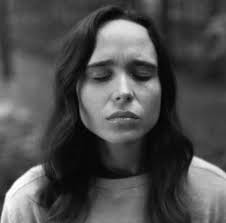 Black And White Umbrella Academy Vanya Umbrella Academy Ellen Page Black And White Ellen Page Ellen Pretty Af