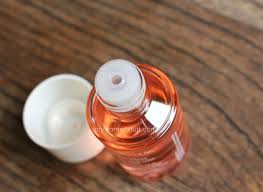 Bio oil is the skincare remedy you see in high street shops and supermarkets all the time. Review Bio Oil For Scars And Stretch Marks