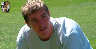 Martin Foyle releases three players